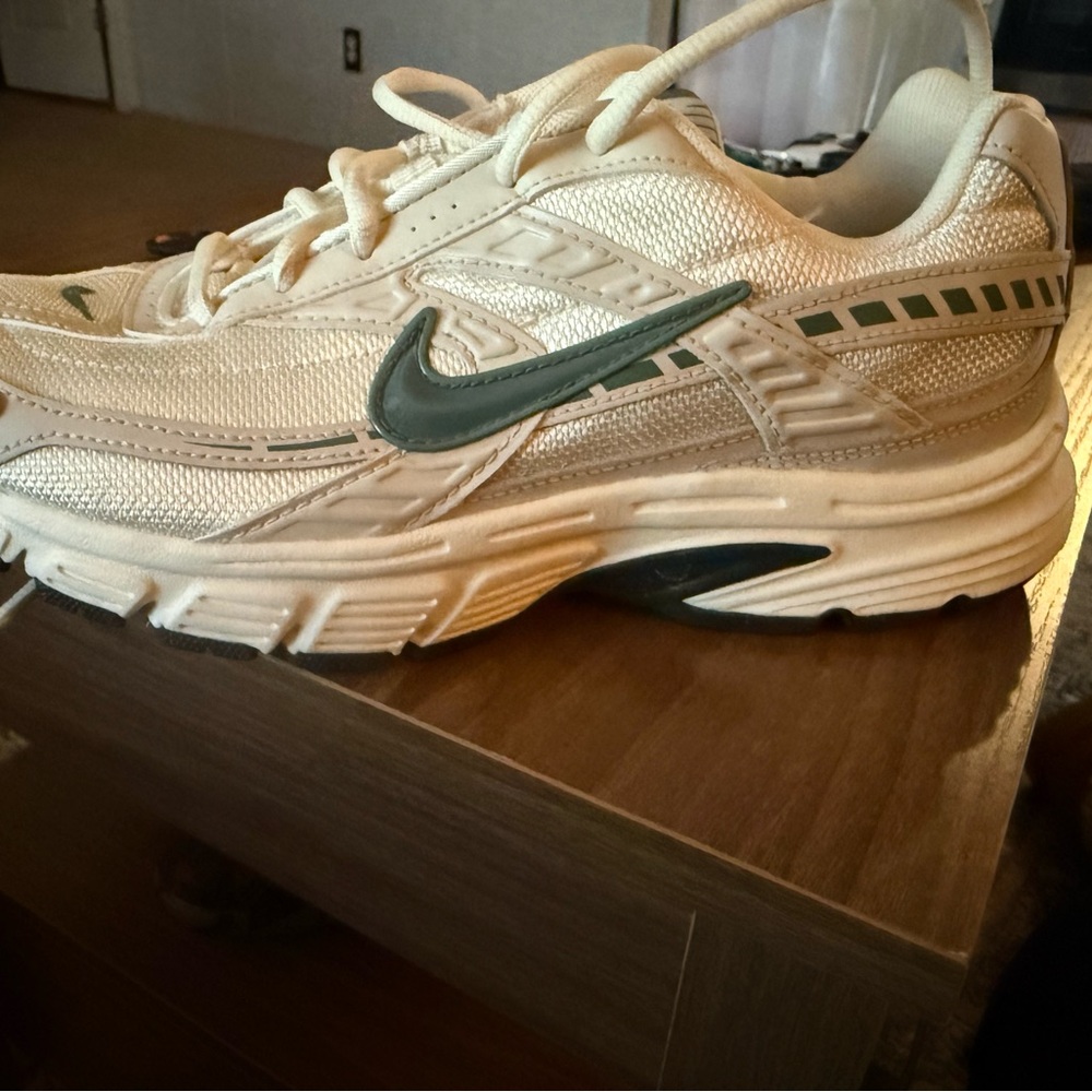 Nike White and Green Interior Swoosh Athletic Sneakers